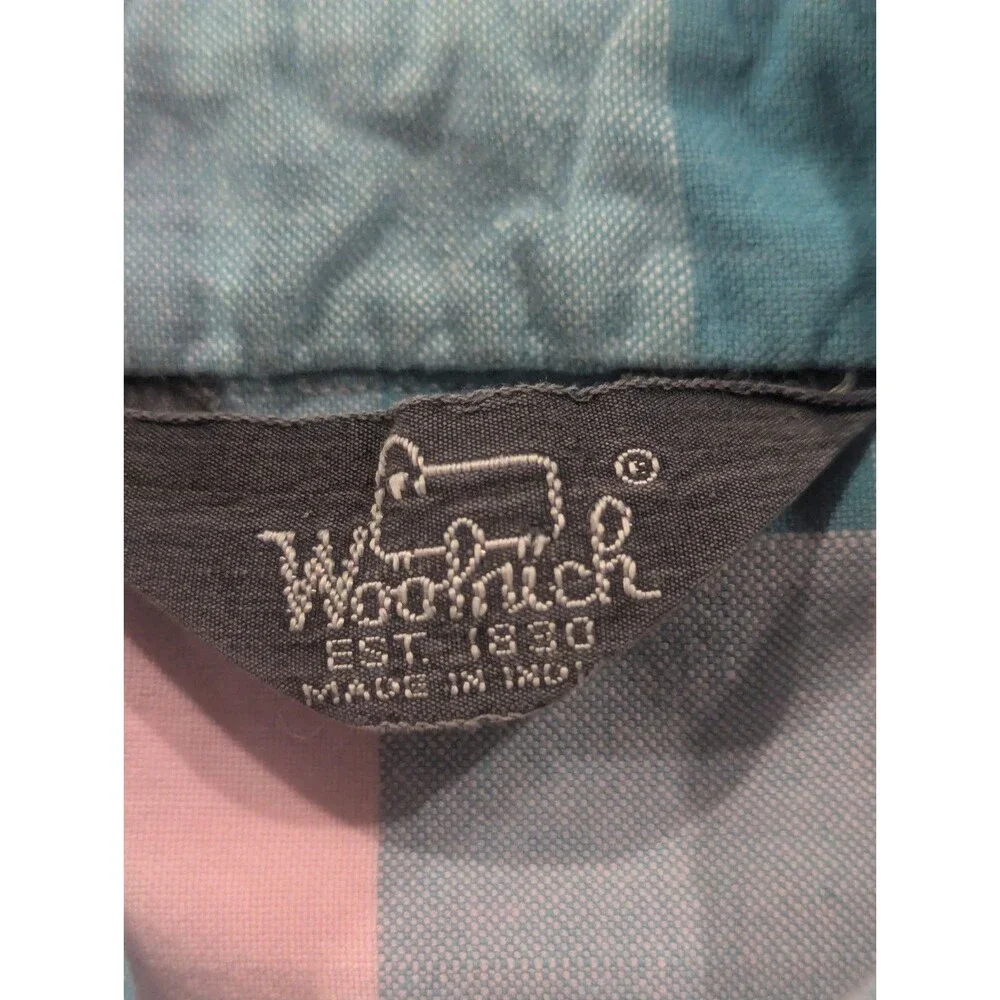 Woolrich size tag